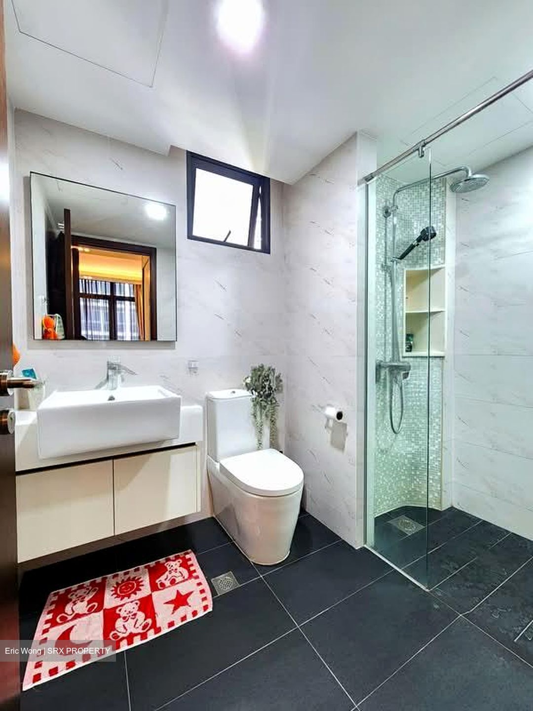 Symphony Suites (D27), Condominium #571870091